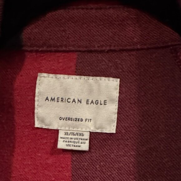 American Eagle Outfitters Red and Black Plaid Oversized Button Down Shirt - Picture 2 of 5